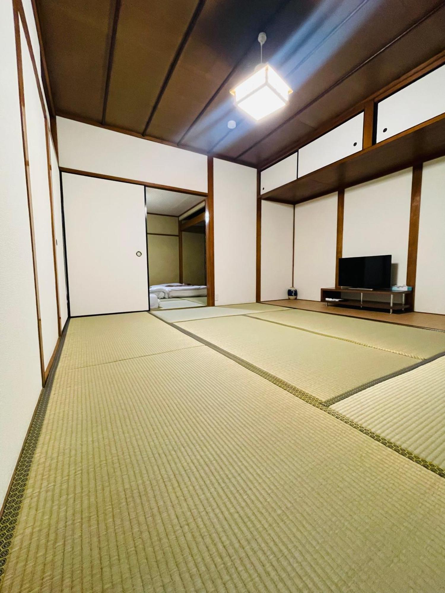 Namba Shinsaibashi 10 Mins Osaka Castle　East Appartement Buitenkant foto