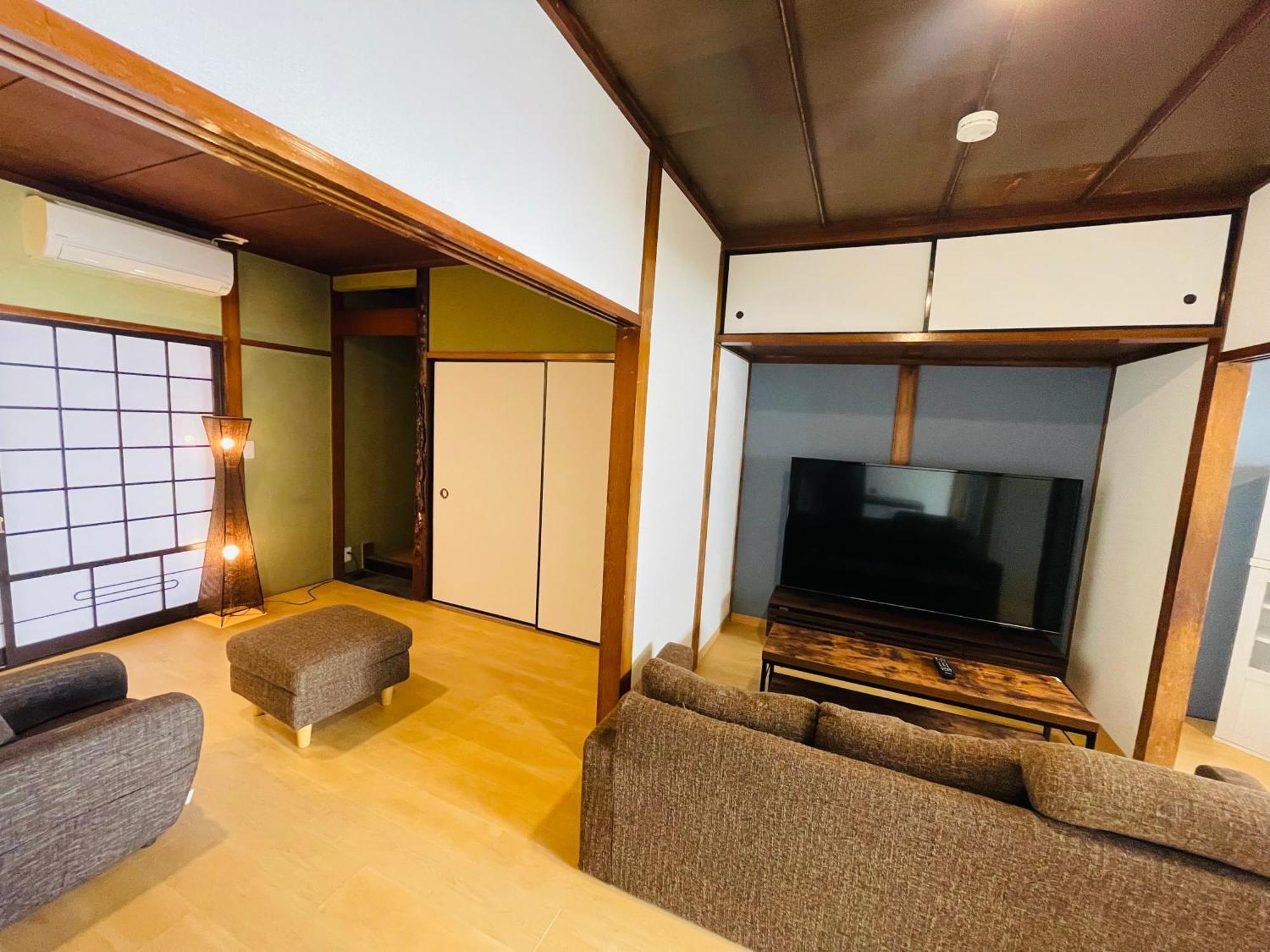 Namba Shinsaibashi 10 Mins Osaka Castle　East Appartement Buitenkant foto