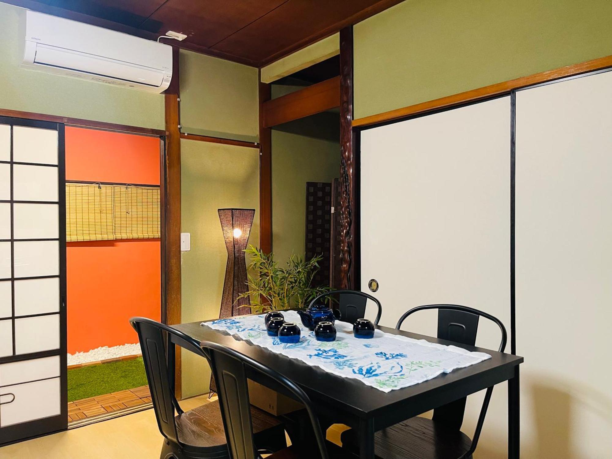 Namba Shinsaibashi 10 Mins Osaka Castle　East Appartement Buitenkant foto